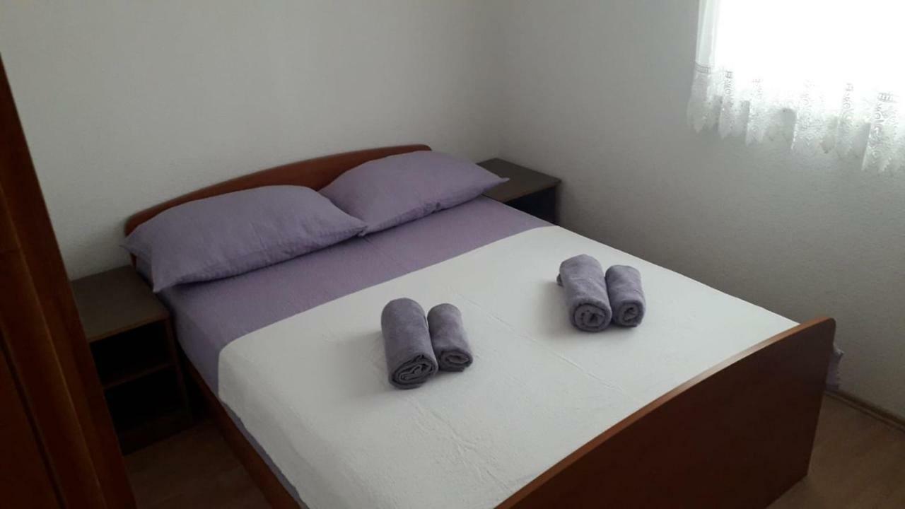 Apartment Hrgic Vir Eksteriør billede