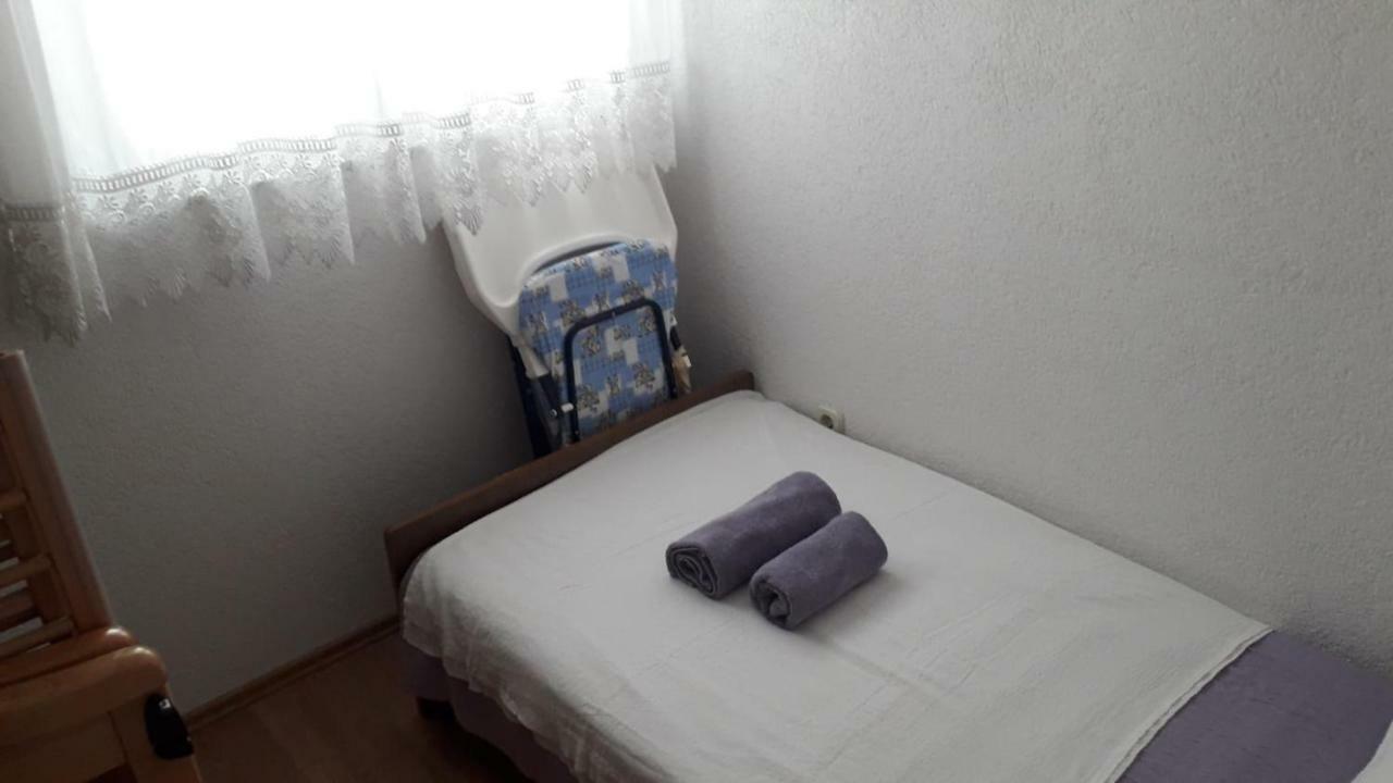 Apartment Hrgic Vir Eksteriør billede